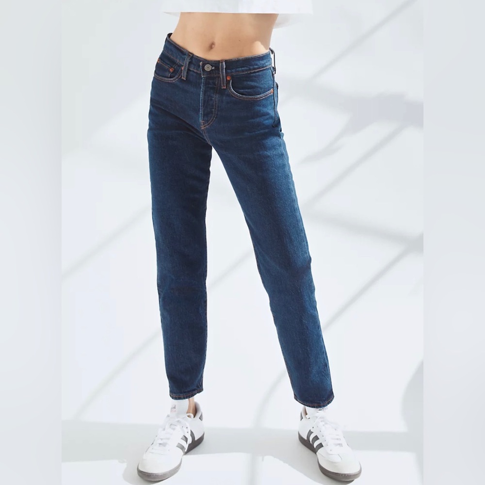 Levi’s Wedgie Icon Jeans (NWT)